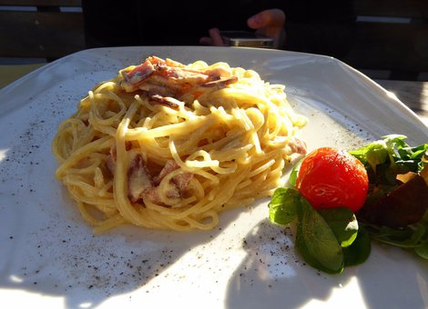 Spaghetti nach Carbonara Art